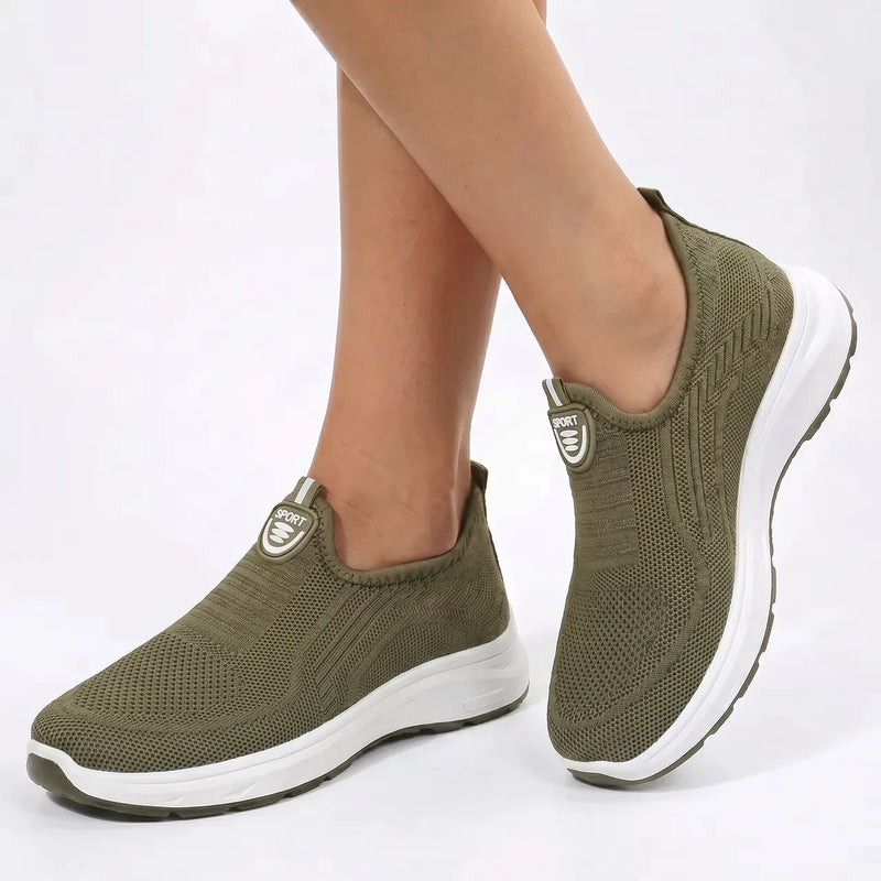 Bekväma Slip-On Sneakers Dam – Lätta Promenadskor med Mesh
